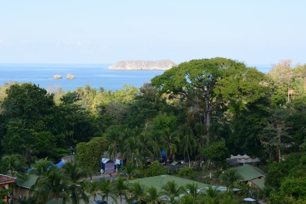 El Faro Containers Beach Hotel